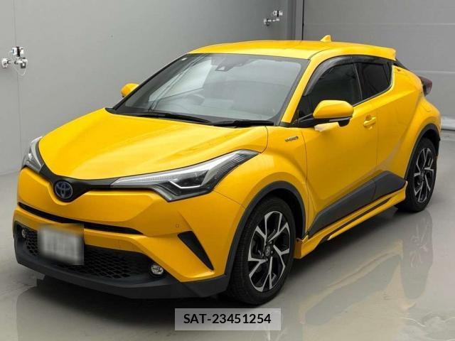 Toyota C-HR 2018-10 8219002-0