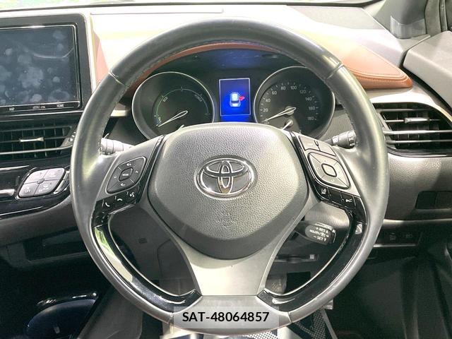 Toyota C-HR 2018-12 8221977-10