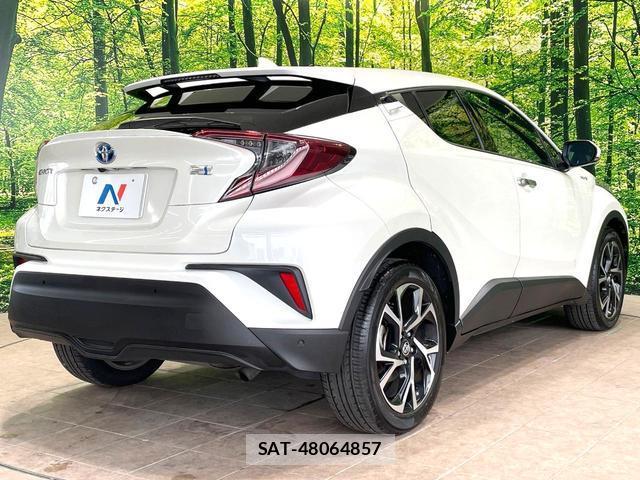 Toyota C-HR 2018-12 8221977-16