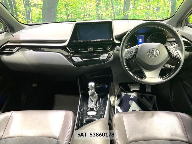 Toyota C-HR 2018-08 8221978-1