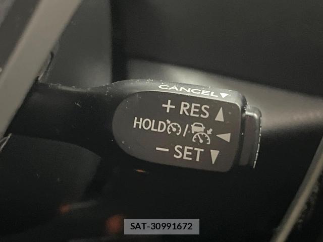 Toyota C-HR 2019-04 8222634-5