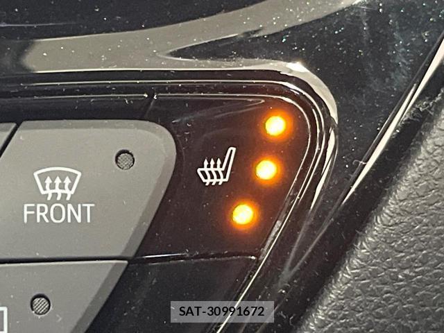 Toyota C-HR 2019-04 8222634-6