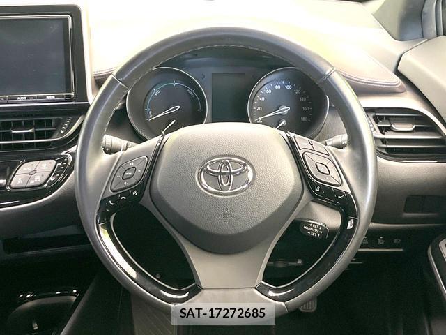 Toyota C-HR 2017-03 8223969-10
