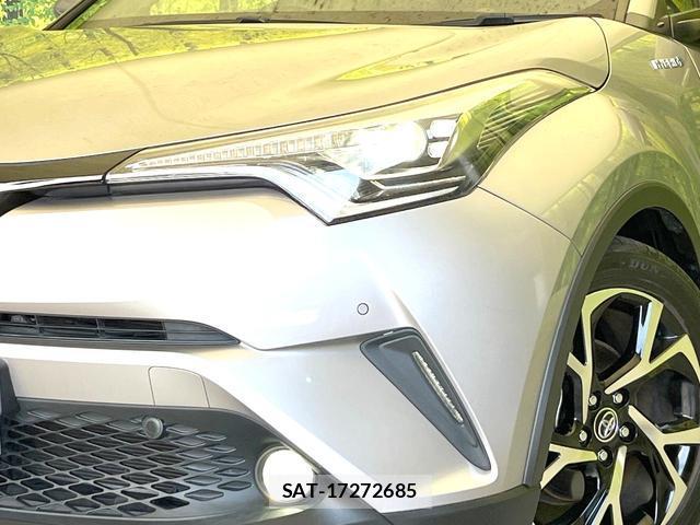 Toyota C-HR 2017-03 8223969-11