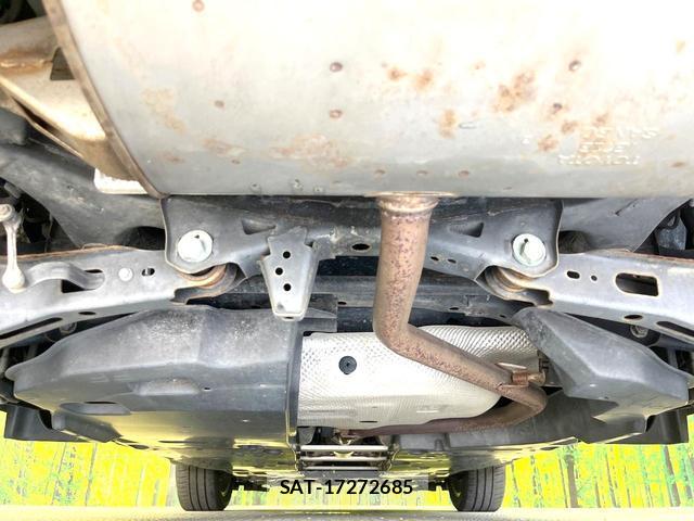 Toyota C-HR 2017-03 8223969-18