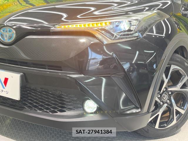 Toyota C-HR 2017-06 8224001-11
