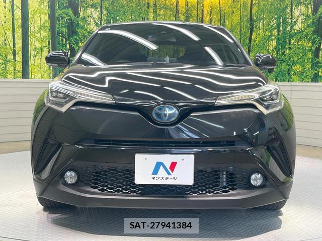 Toyota C-HR 2017-06 8224001-13