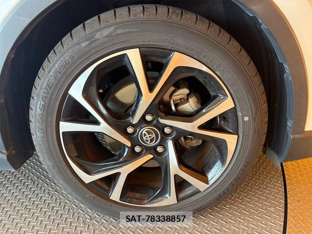 Toyota C-HR 2019-08 8224590-13
