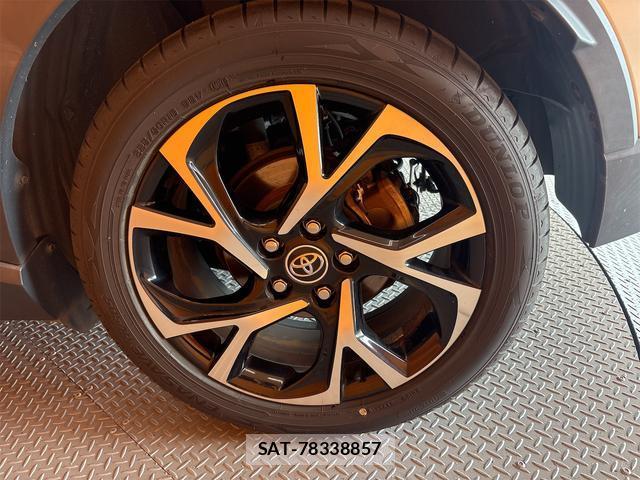 Toyota C-HR 2019-08 8224590-15