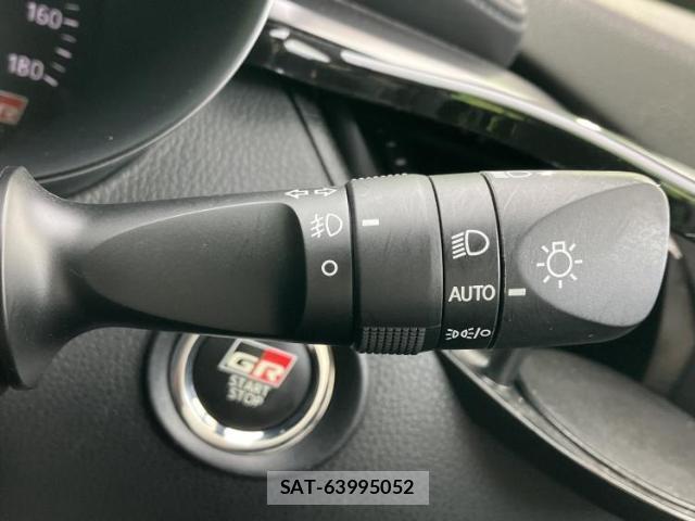 Toyota C-HR 2020-08 8225483-15