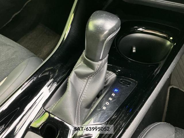 Toyota C-HR 2020-08 8225483-17