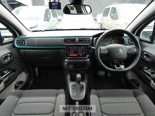 Citroen C3 2021-07 8216795-2