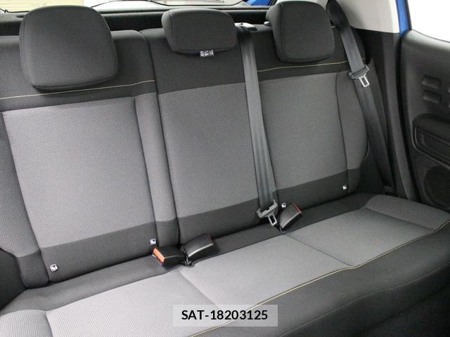Citroen C3 2018-12 8221668-12