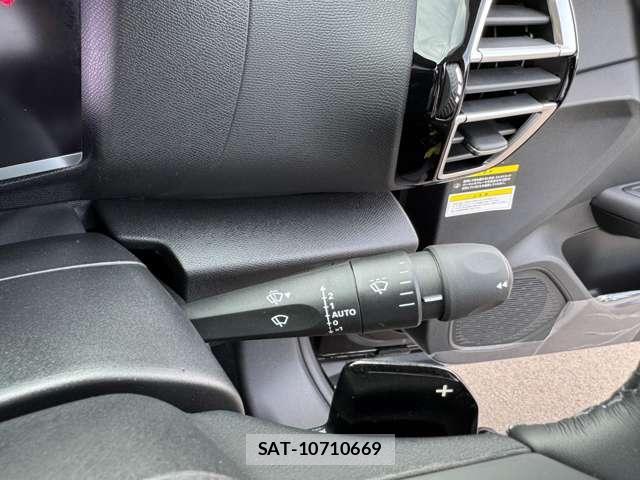 Citroen C4 2024-12 8220305-12