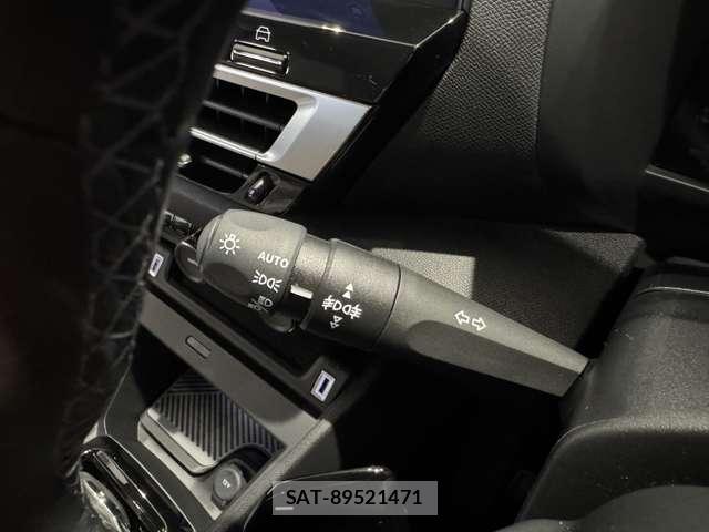 Citroen C4 2025-06 8220307-12