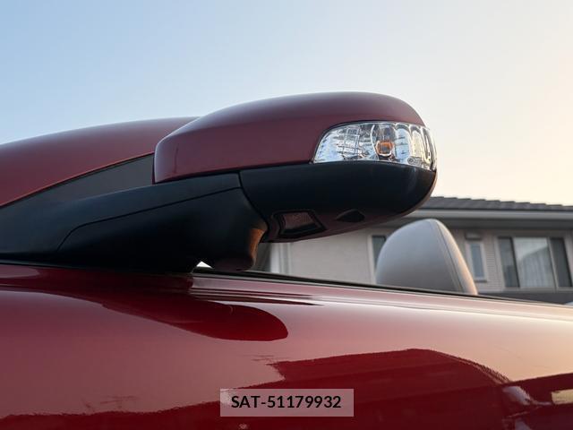Volvo C70 2012-08 8216183-12