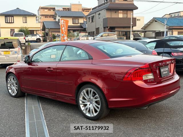 Volvo C70 2012-08 8216183-15
