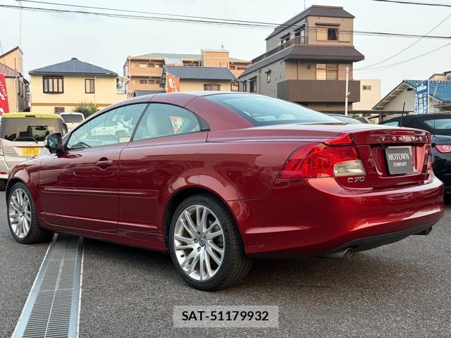 Volvo C70 2012-08 8216183-17