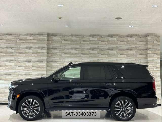 Cadillac ESCALADE 2022-05 8225637-2