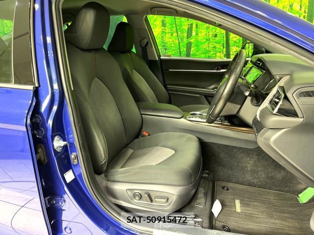 Toyota CAMRY 2017-11 8217106-8