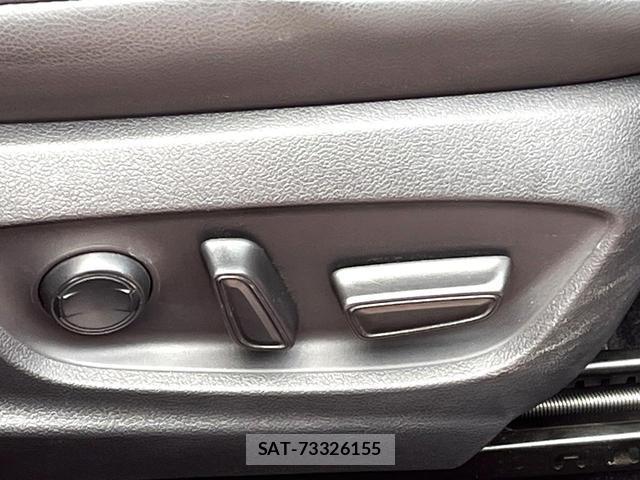Toyota CAMRY 2022-01 8219479-6