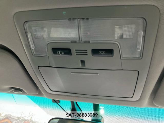 Toyota CAMRY 2013-08 8220022-17