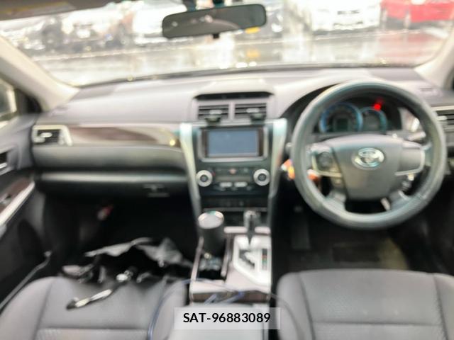 Toyota CAMRY 2013-08 8220022-5