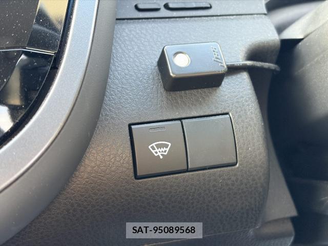 Toyota CAMRY 2019-04 8220444-13