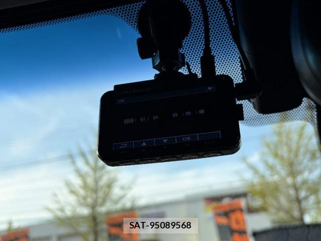 Toyota CAMRY 2019-04 8220444-18