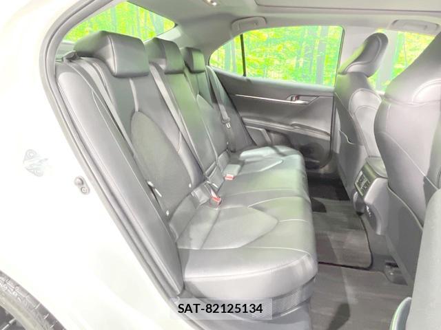 Toyota CAMRY 2021-06 8221845-8