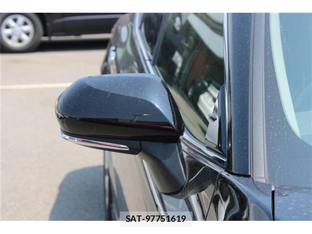 Toyota CAMRY 2021-12 8222000-17