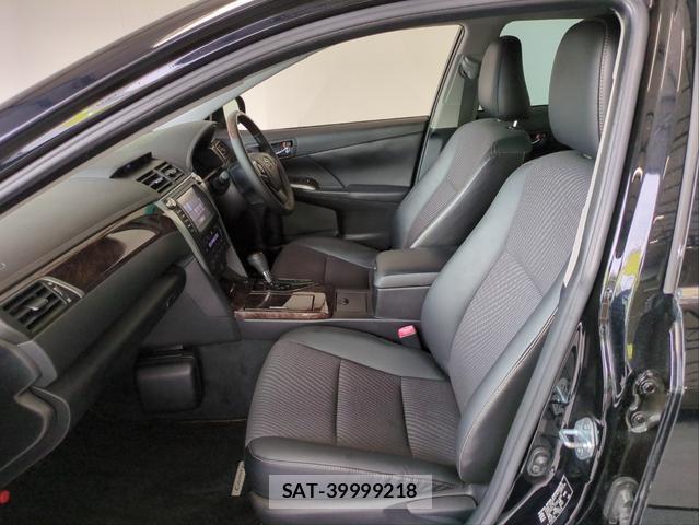 Toyota CAMRY 2015-09 8222212-5