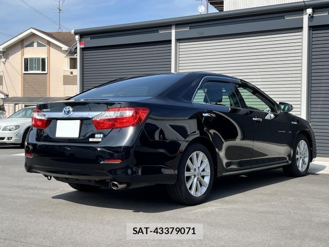 Toyota CAMRY 2013-05 8222412-1