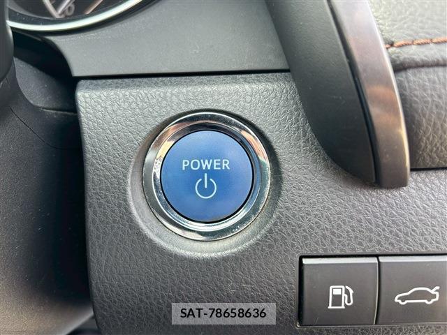 Toyota CAMRY 2017-12 8222593-18