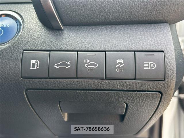 Toyota CAMRY 2017-12 8222593-19