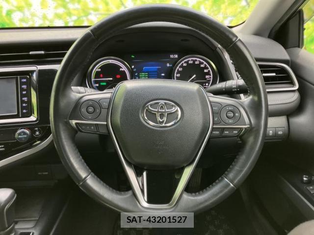 Toyota CAMRY 2019-01 8225260-15