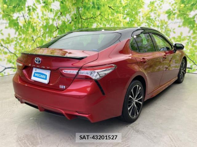 Toyota CAMRY 2019-01 8225260-2