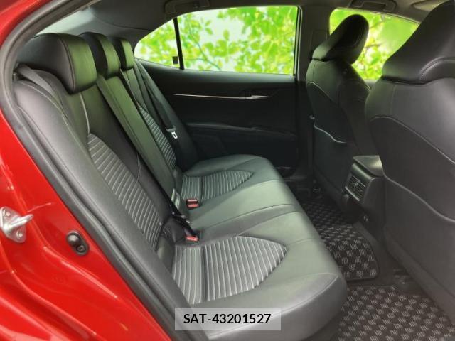 Toyota CAMRY 2019-01 8225260-5