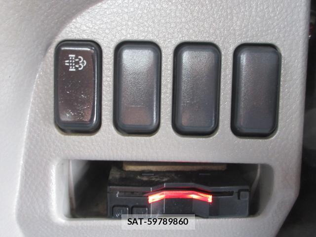 MITSUBISHI FUSO CANTER 2019-08 8216289-19