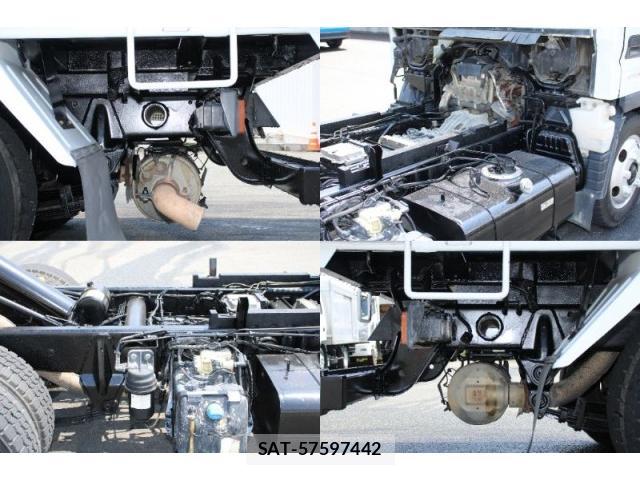 MITSUBISHI FUSO CANTER 2021-03 8216296-17