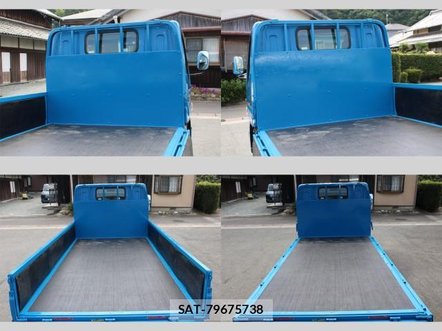 MITSUBISHI FUSO CANTER 2016-07 8216301-5