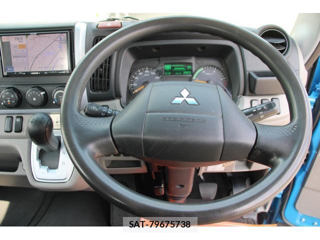 MITSUBISHI FUSO CANTER 2016-07 8216301-7