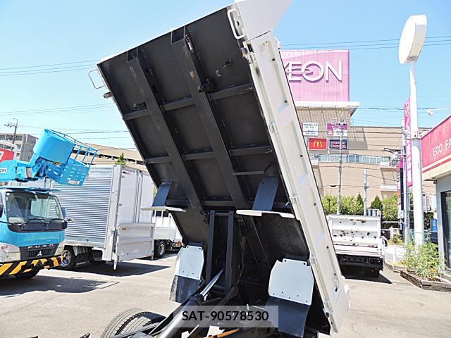 MITSUBISHI FUSO CANTER 2020-11 8216337-18