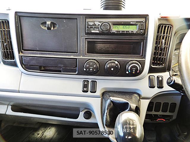 MITSUBISHI FUSO CANTER 2020-11 8216337-4