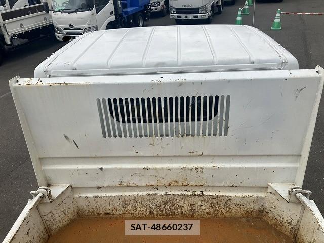 MITSUBISHI FUSO CANTER 2008 8217176-11
