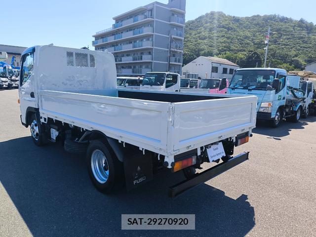 MITSUBISHI FUSO CANTER 2021-04 8218392-5