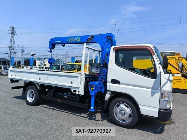 MITSUBISHI FUSO CANTER 2014-01 8218393-2