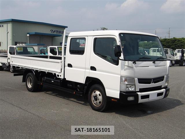 MITSUBISHI FUSO CANTER 2013-08 8218803-0