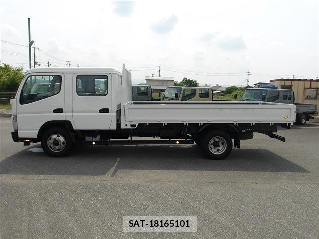 MITSUBISHI FUSO CANTER 2013-08 8218803-14