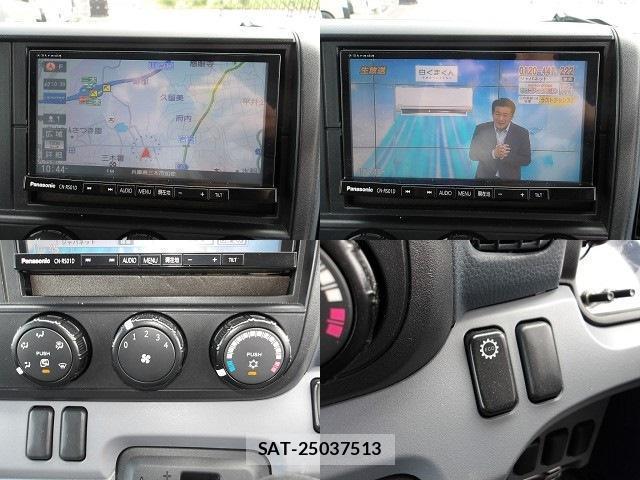 MITSUBISHI FUSO CANTER 2015-03 8218804-6